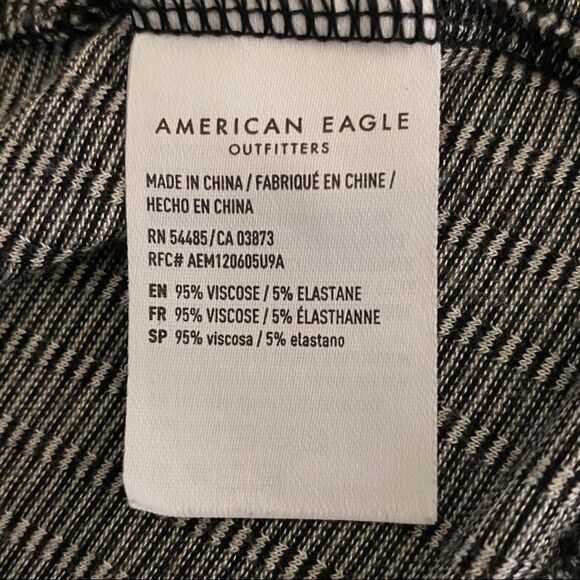 American Eagle short sleeve top-medium - Picture 5 of 6